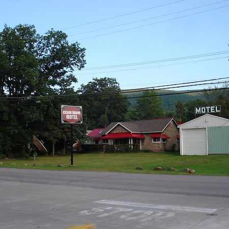 Cedar Grove Motel Altoona Buitenkant foto