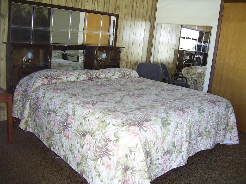 Cedar Grove Motel Altoona Kamer foto