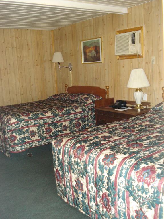Cedar Grove Motel Altoona Kamer foto