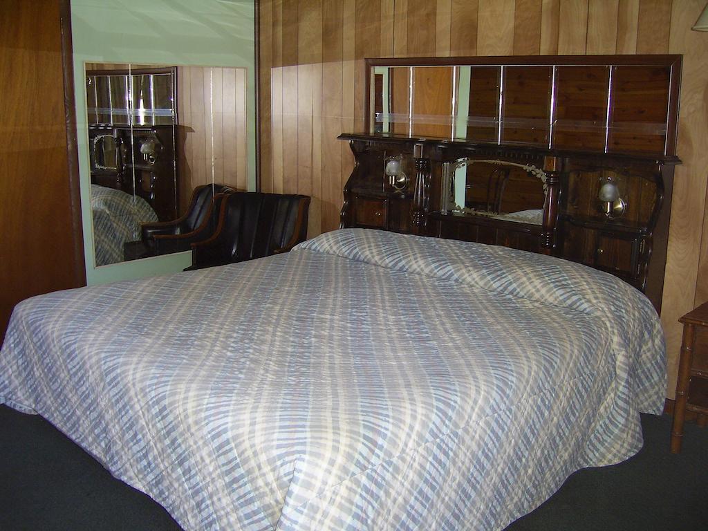 Cedar Grove Motel Altoona Kamer foto